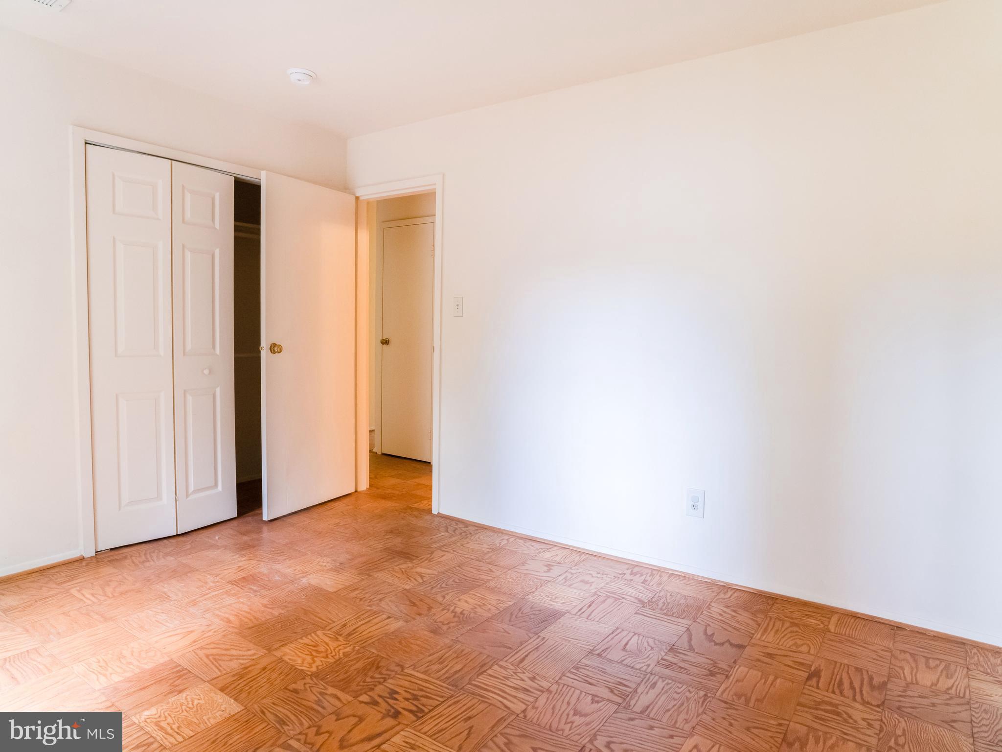 MONTICELLO FOREST - Residential Lease