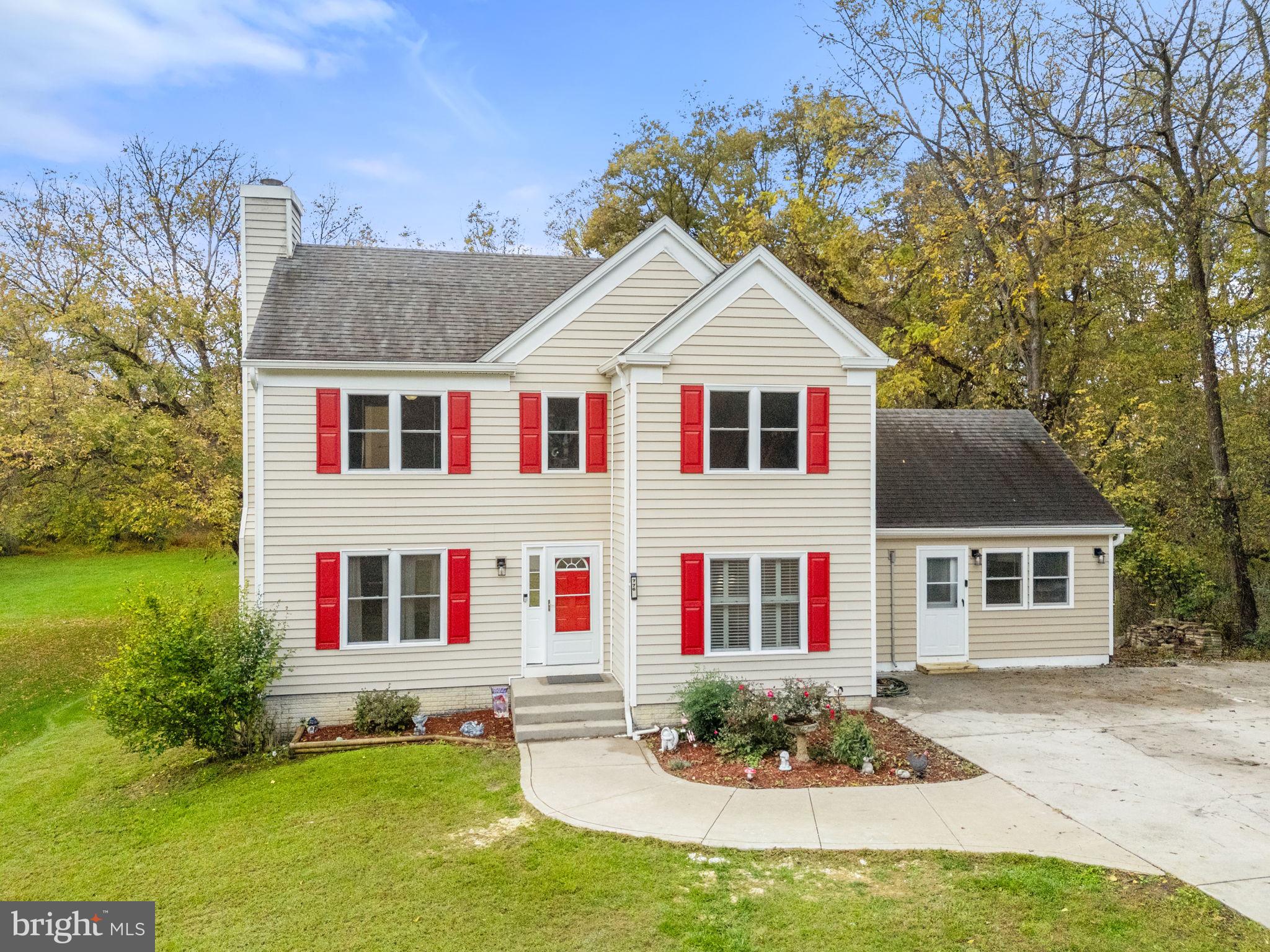776 THOROUGHBRED DRIVE