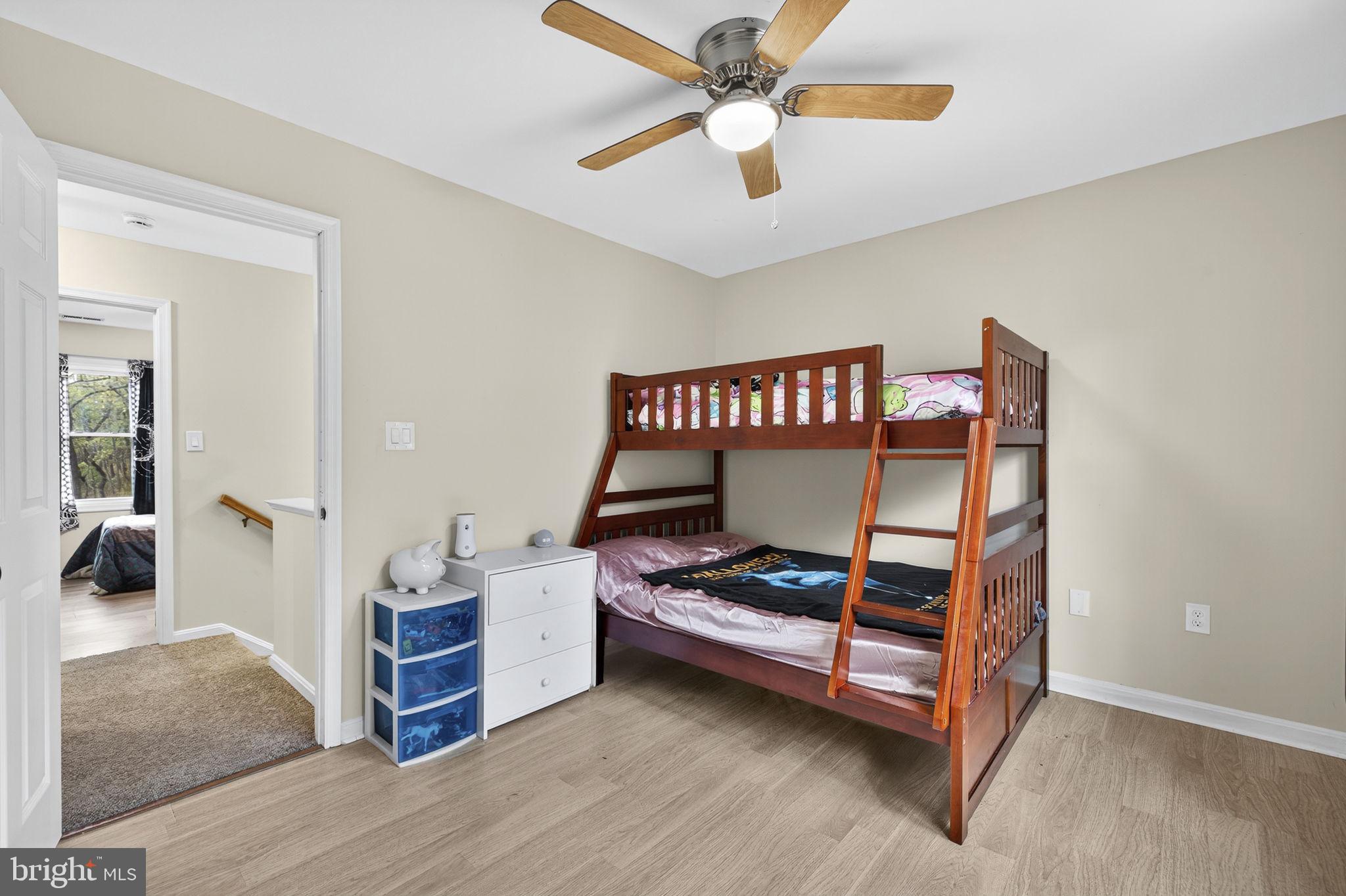 SPRING VALLEY - Residential