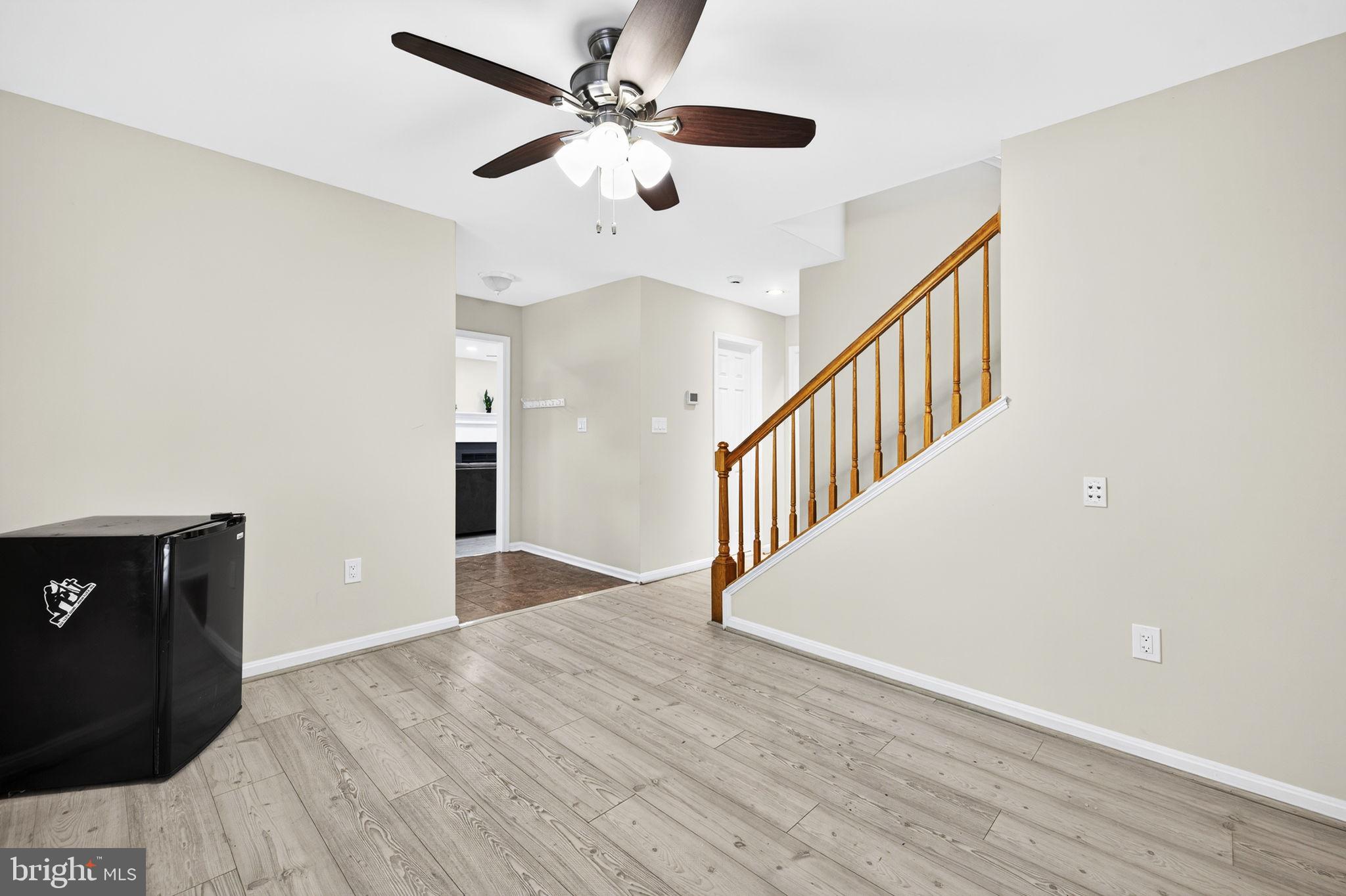 SPRING VALLEY - Residential