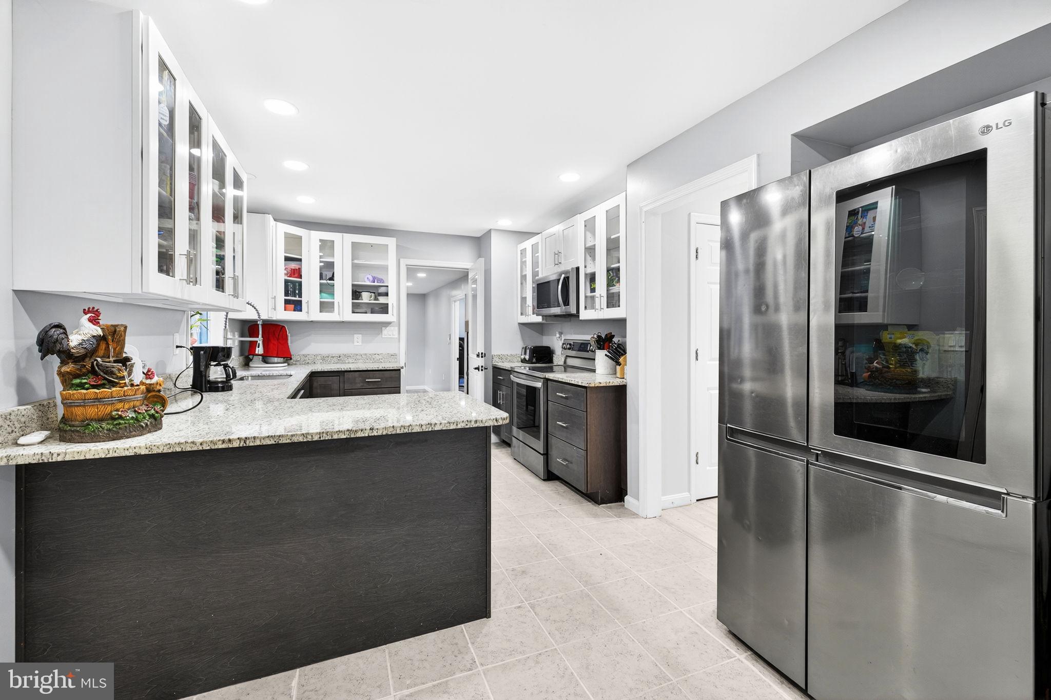 SPRING VALLEY - Residential