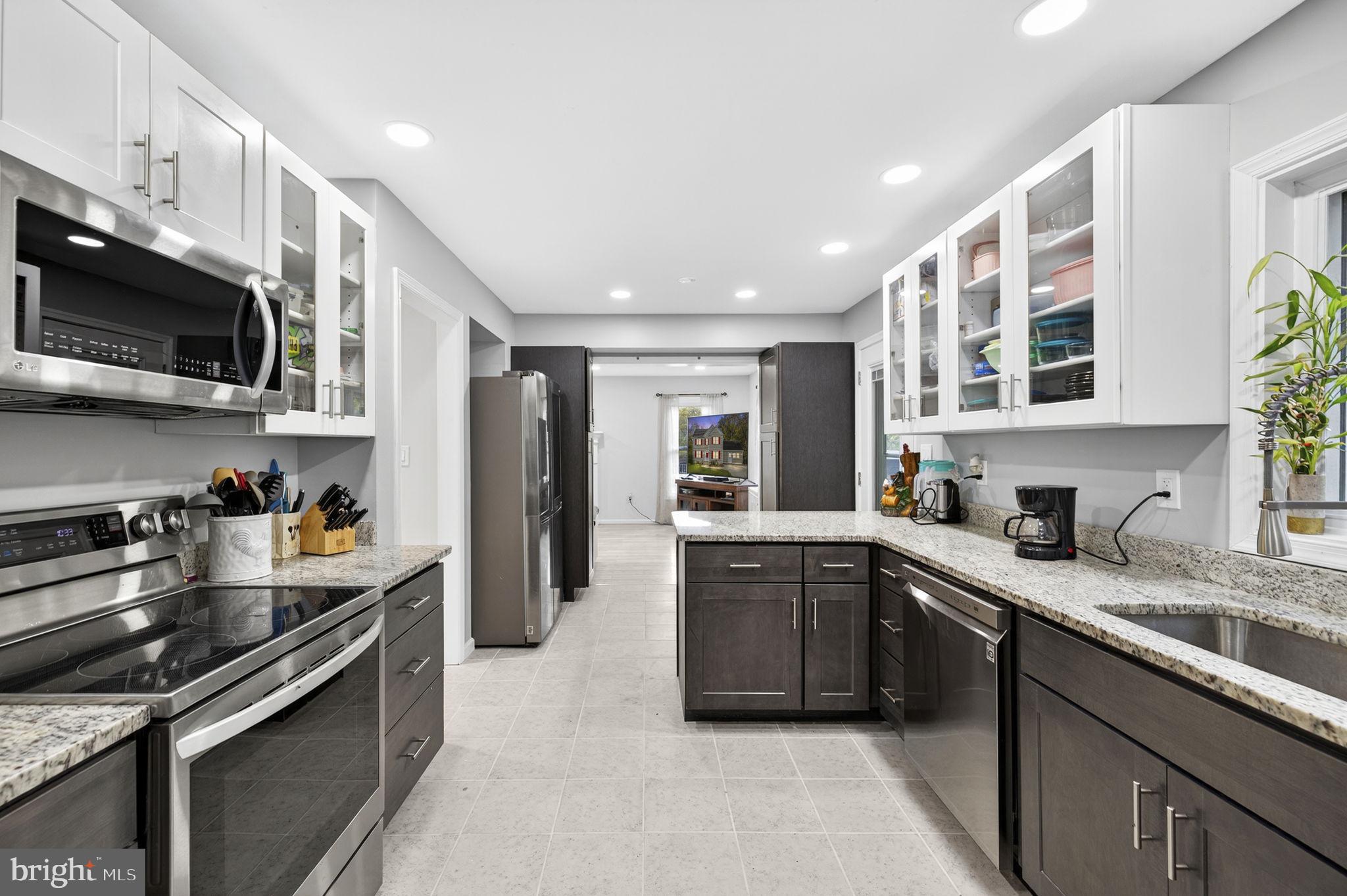 SPRING VALLEY - Residential