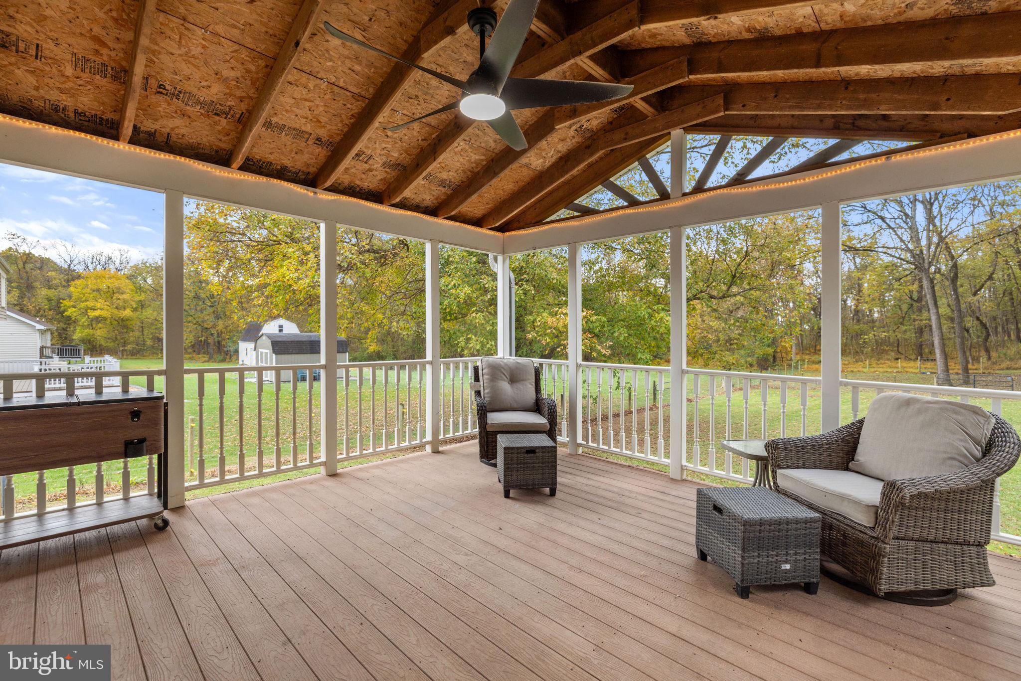 SPRING VALLEY - Residential