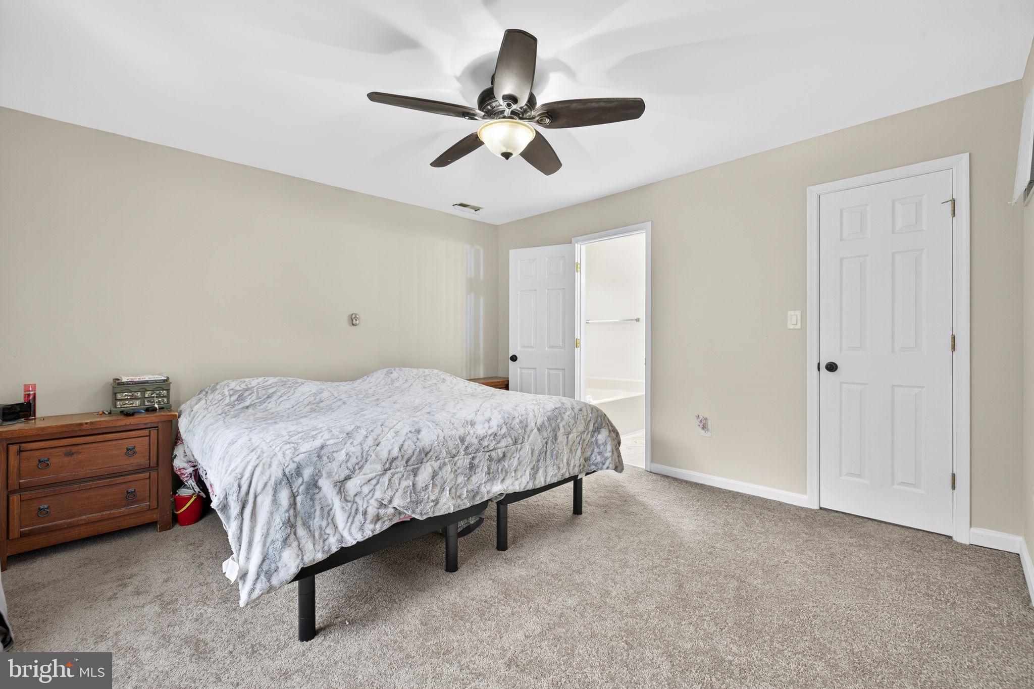 SPRING VALLEY - Residential