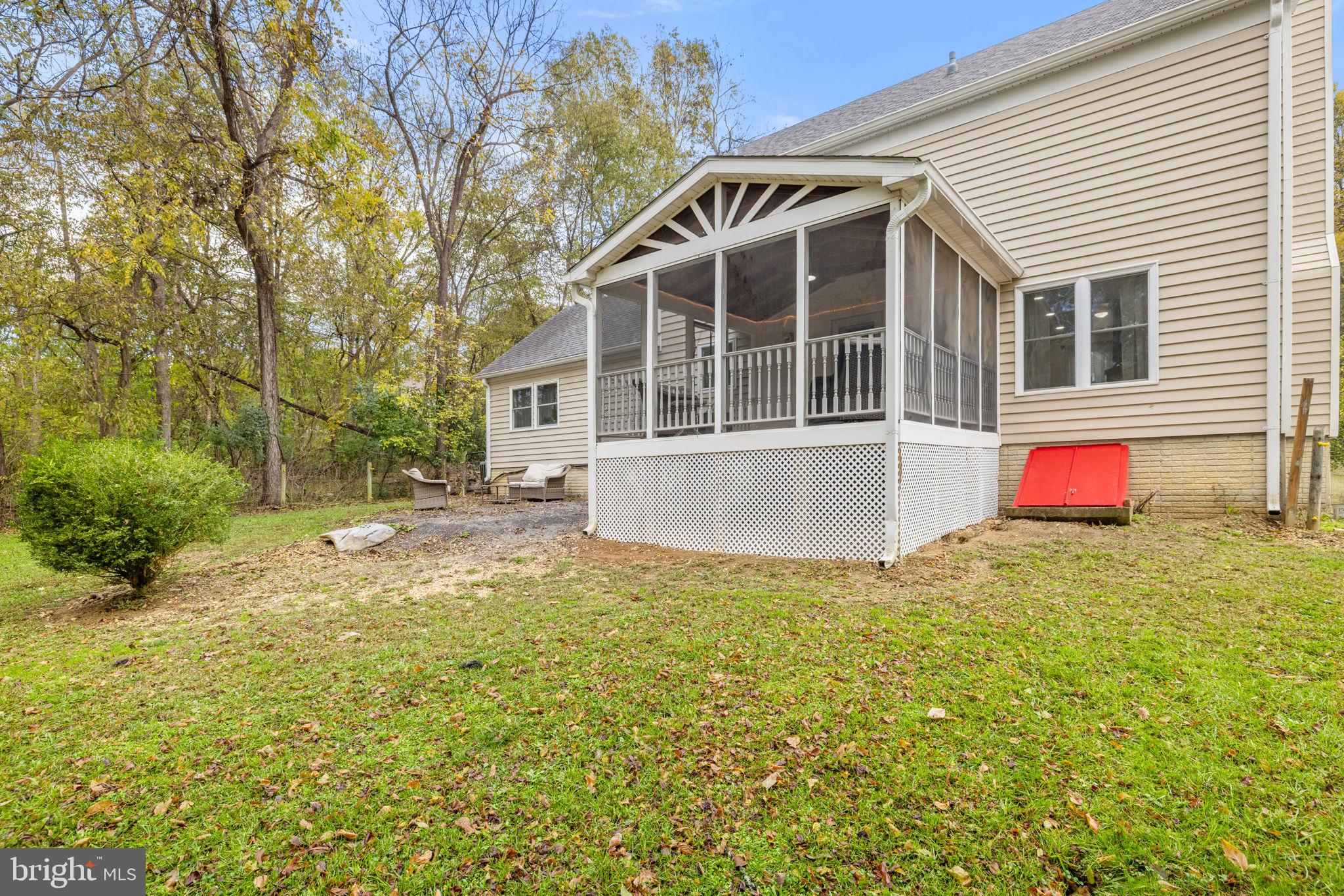 SPRING VALLEY - Residential