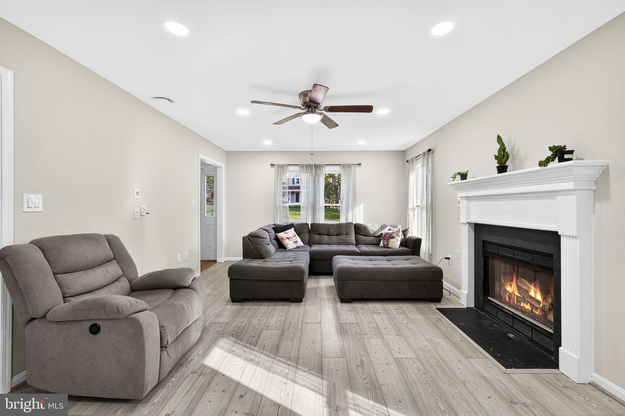 SPRING VALLEY - Residential