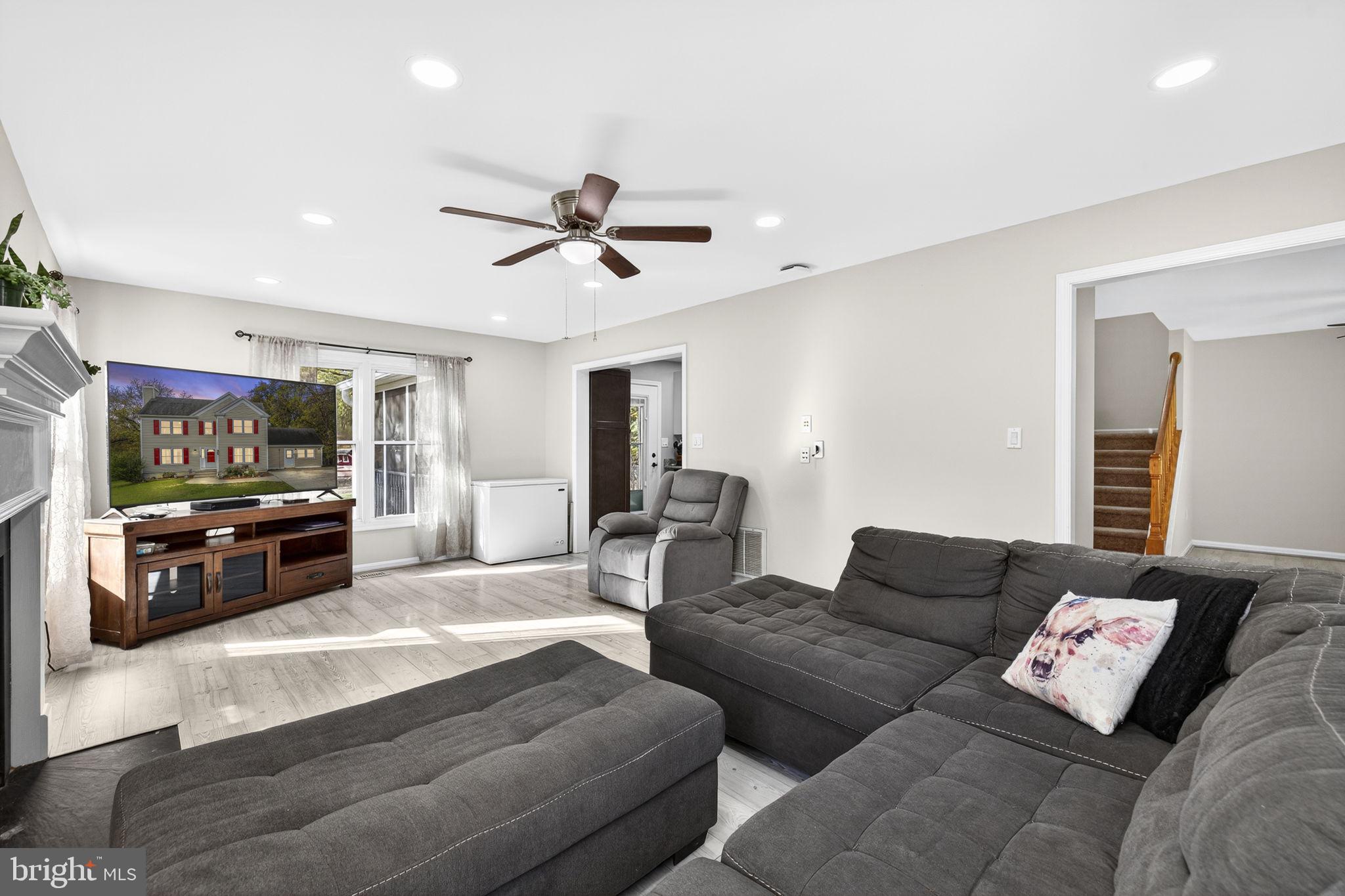 SPRING VALLEY - Residential