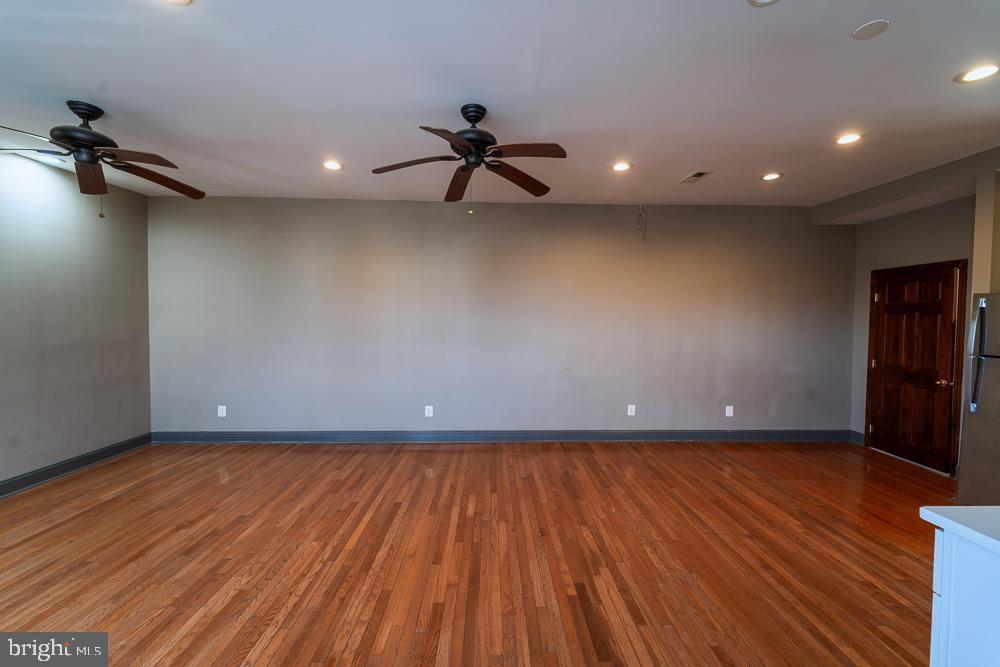 HUNTING PARK - Residential