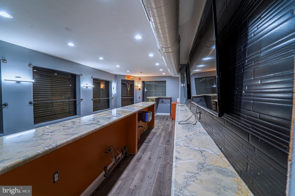 HUNTING PARK - Residential