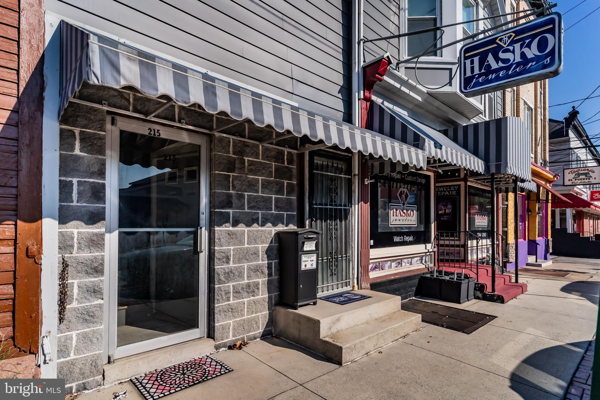215 3RD STREET
