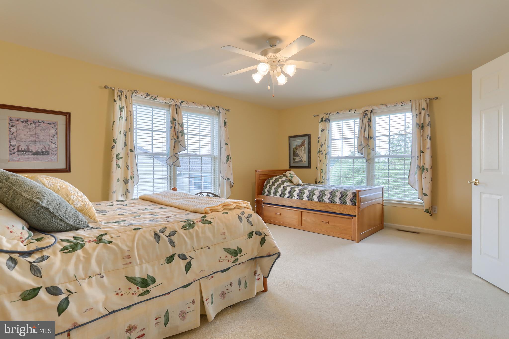 STONE CREEK - Residential