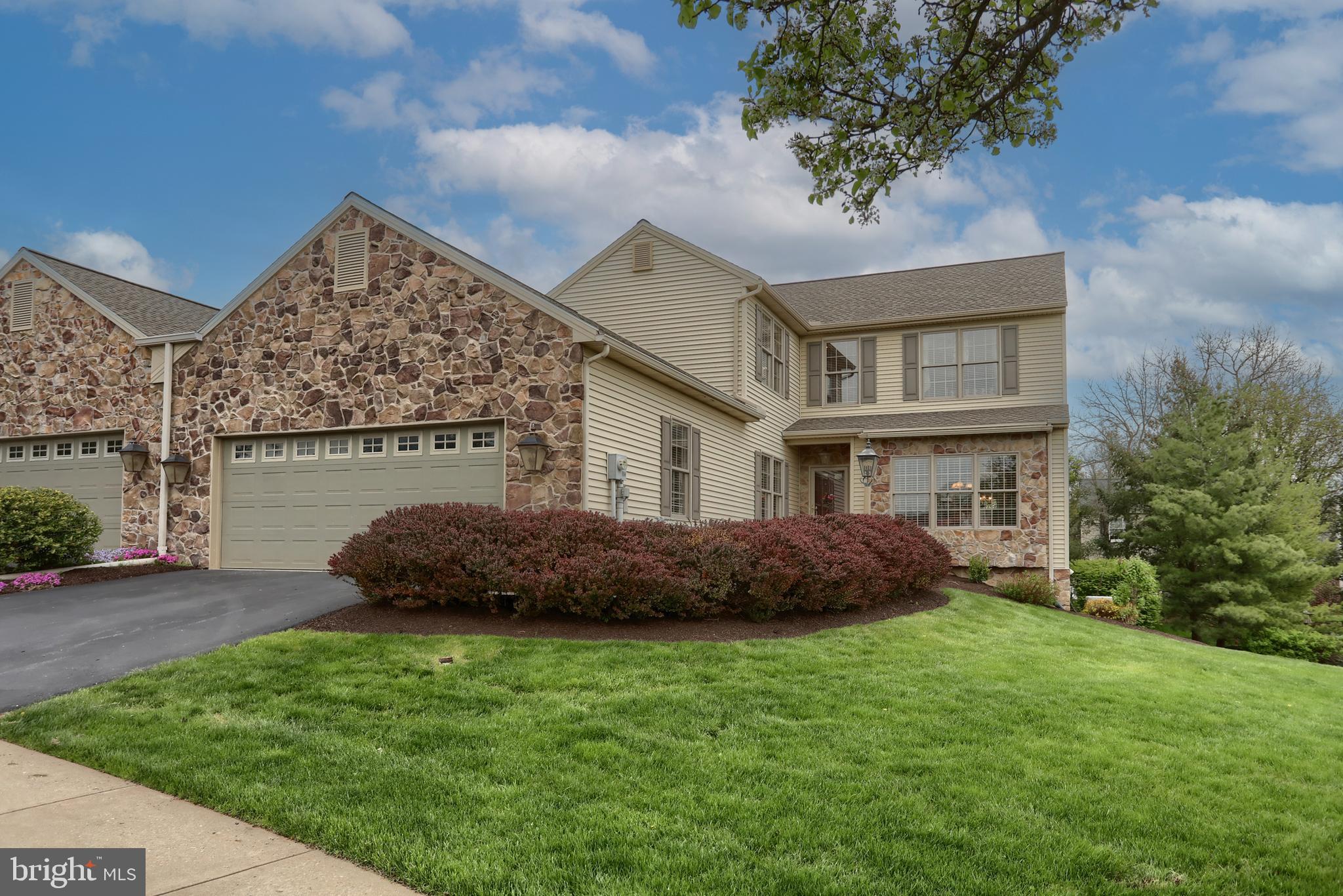 STONE CREEK - Residential