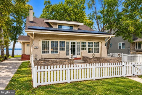 50 Delaware Avenue, Penns Grove, NJ 08069 - #: NJSA2020226