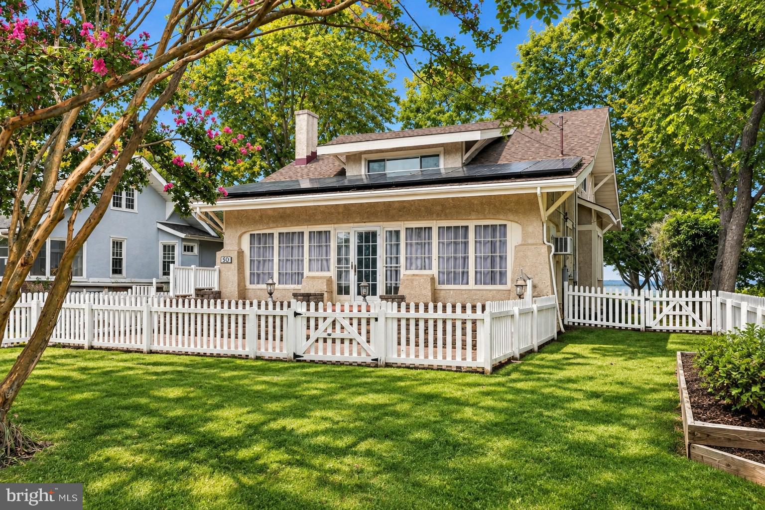 50 DELAWARE AVENUE