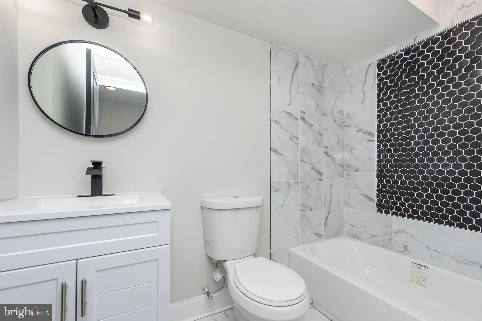 Baltimore, Maryland 21217, United States, 4 Bedrooms Bedrooms, ,5 BathroomsBathrooms,Residential,Active,31422