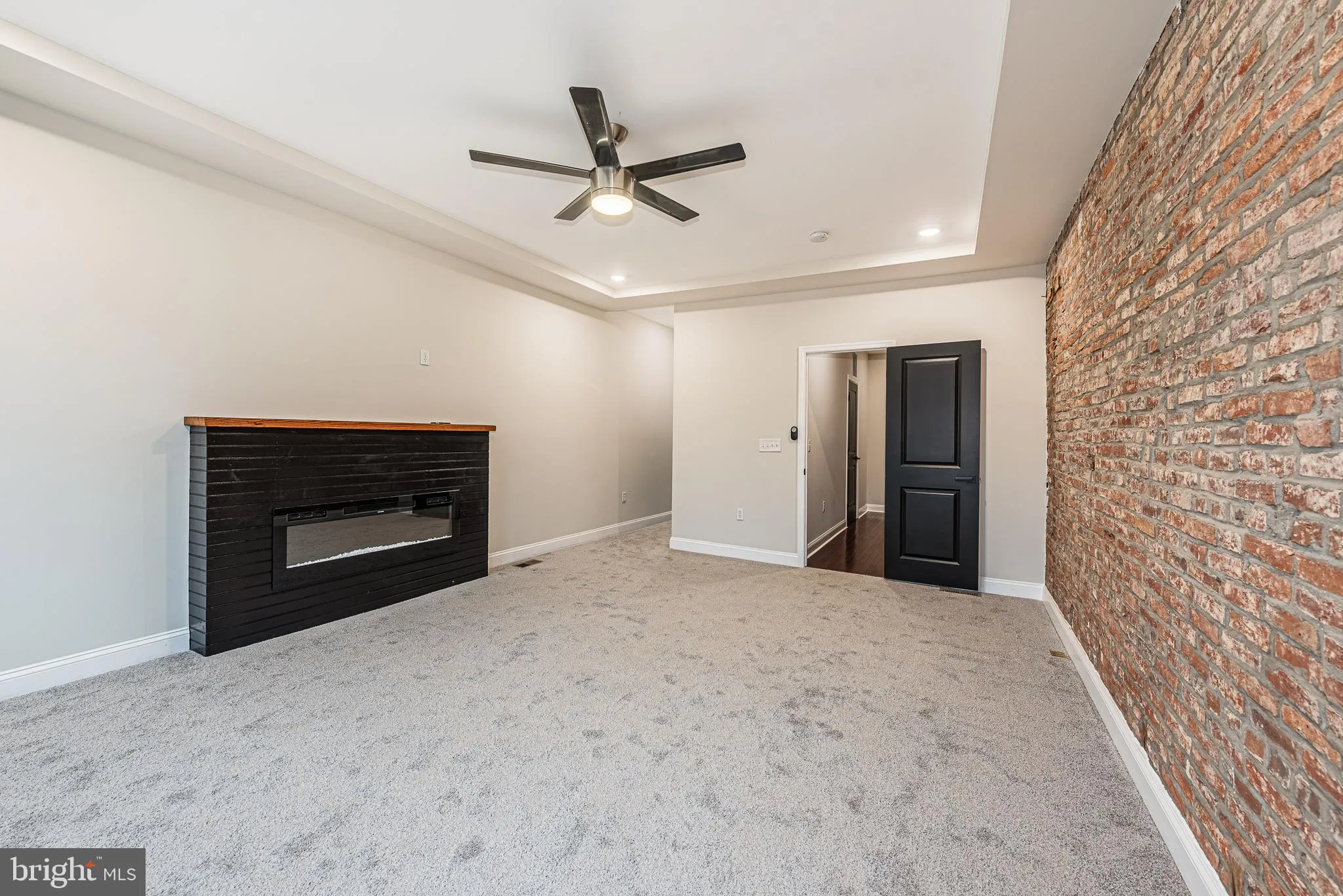 Baltimore, Maryland 21217, United States, 4 Bedrooms Bedrooms, ,5 BathroomsBathrooms,Residential,Active,31422