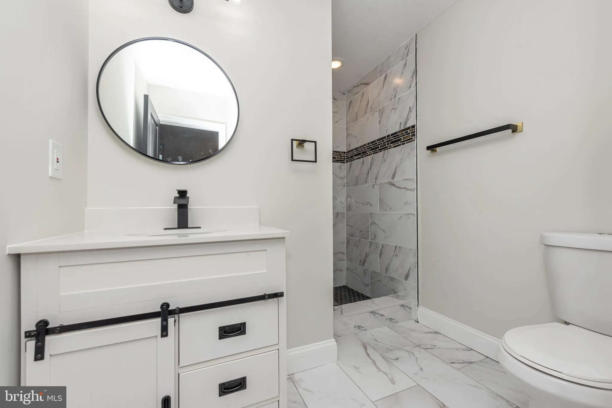 Baltimore, Maryland 21217, United States, 4 Bedrooms Bedrooms, ,5 BathroomsBathrooms,Residential,Active,31422