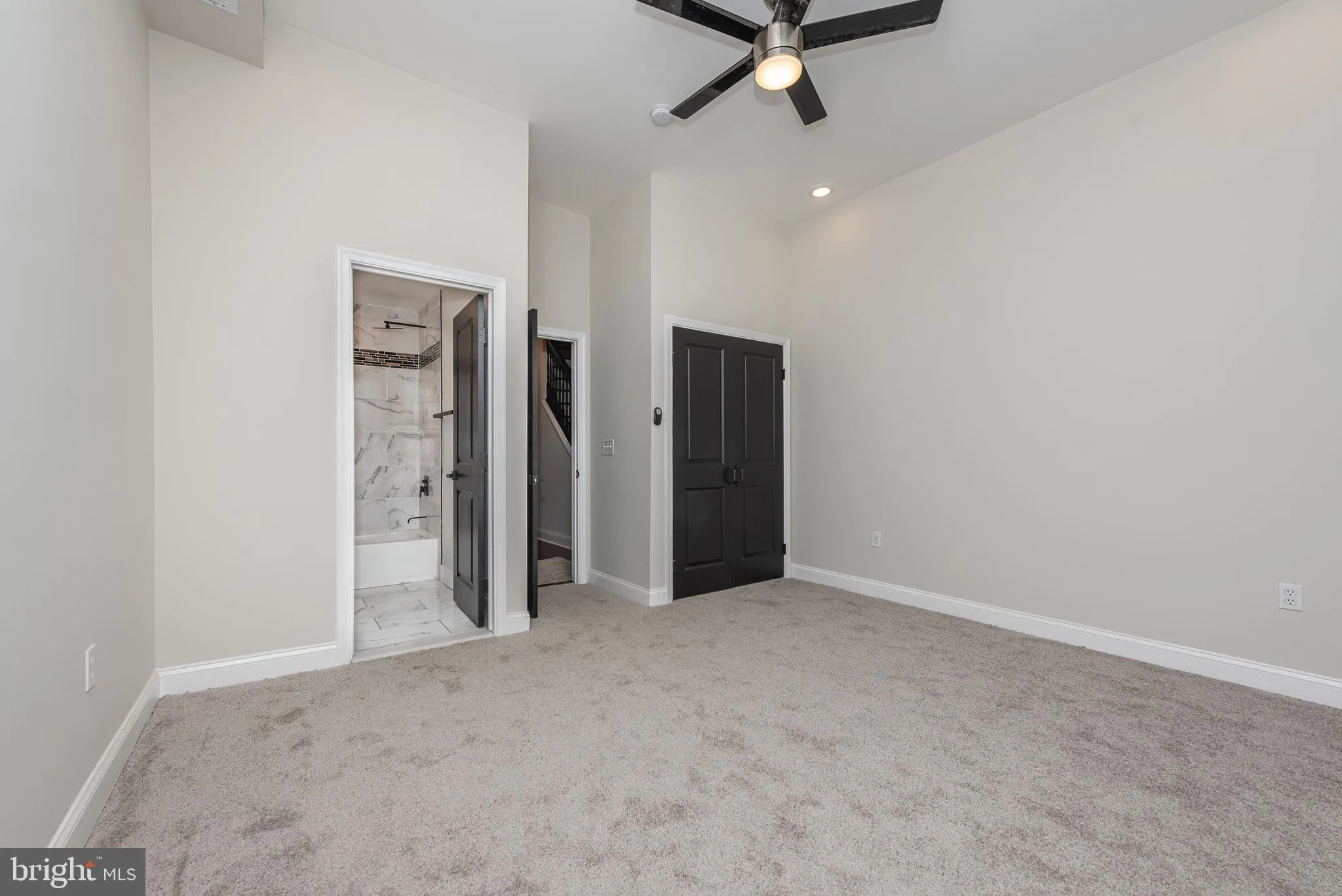 Baltimore, Maryland 21217, United States, 4 Bedrooms Bedrooms, ,5 BathroomsBathrooms,Residential,Active,31422