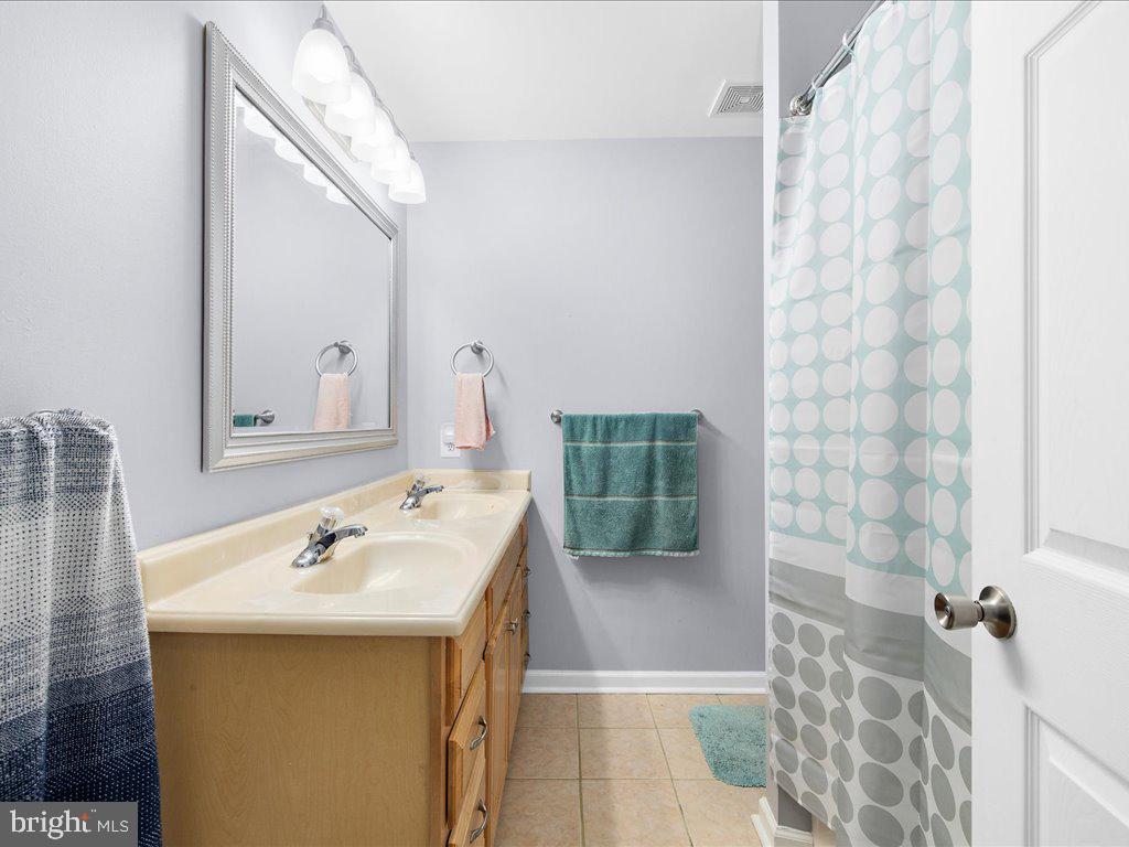 GLENMORE - Residential