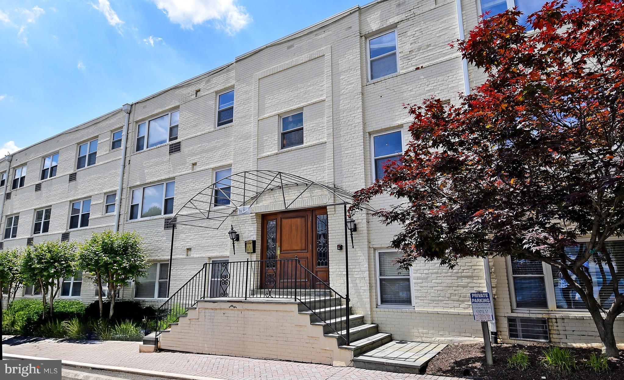 THE WELLINGTON - Residential