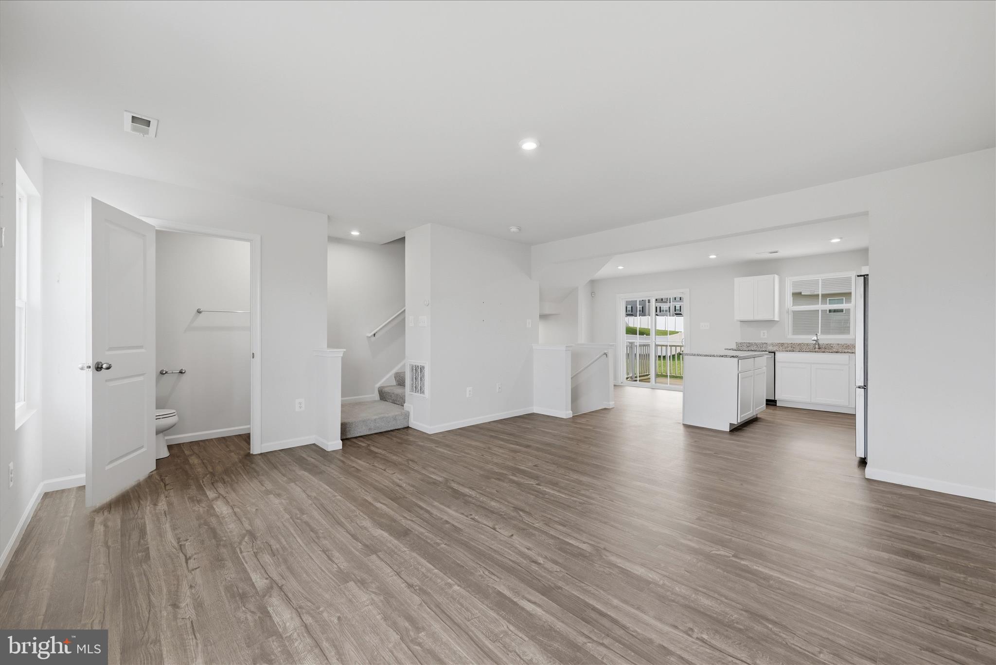 STONECREST - Residential
