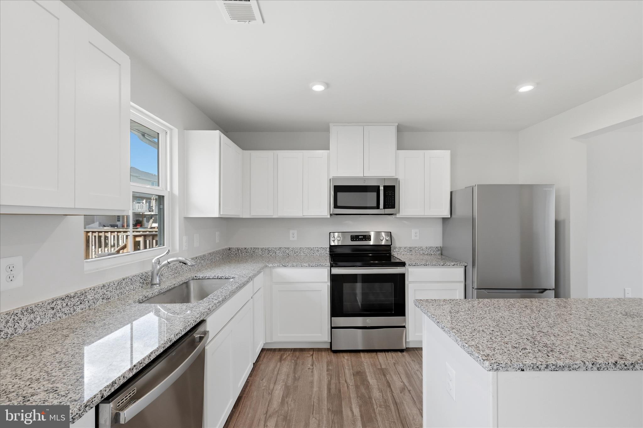 STONECREST - Residential