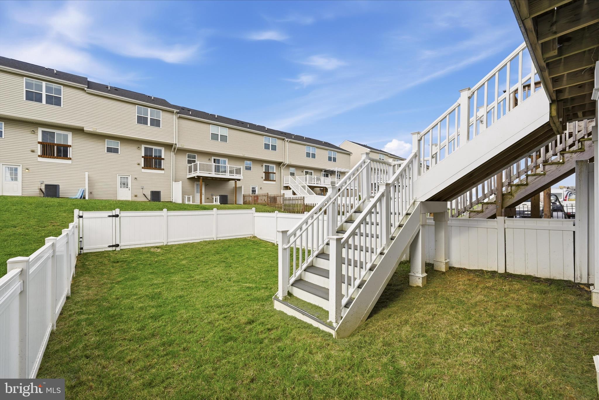 STONECREST - Residential