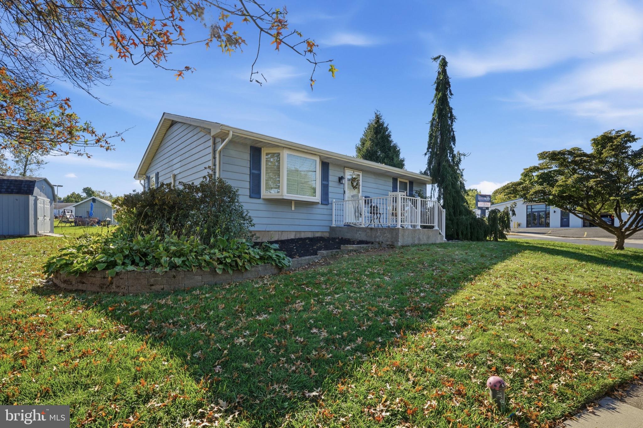 279 N 3RD STREET