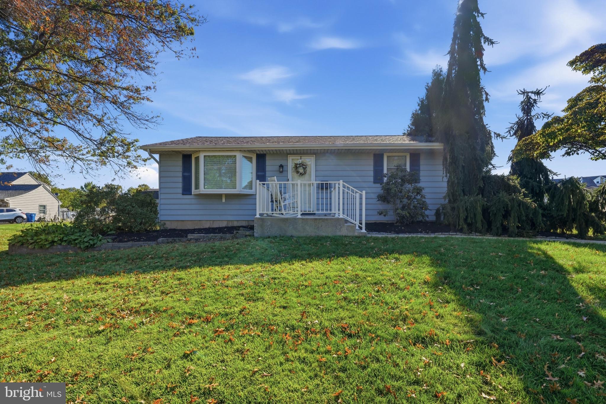 279 N 3RD STREET