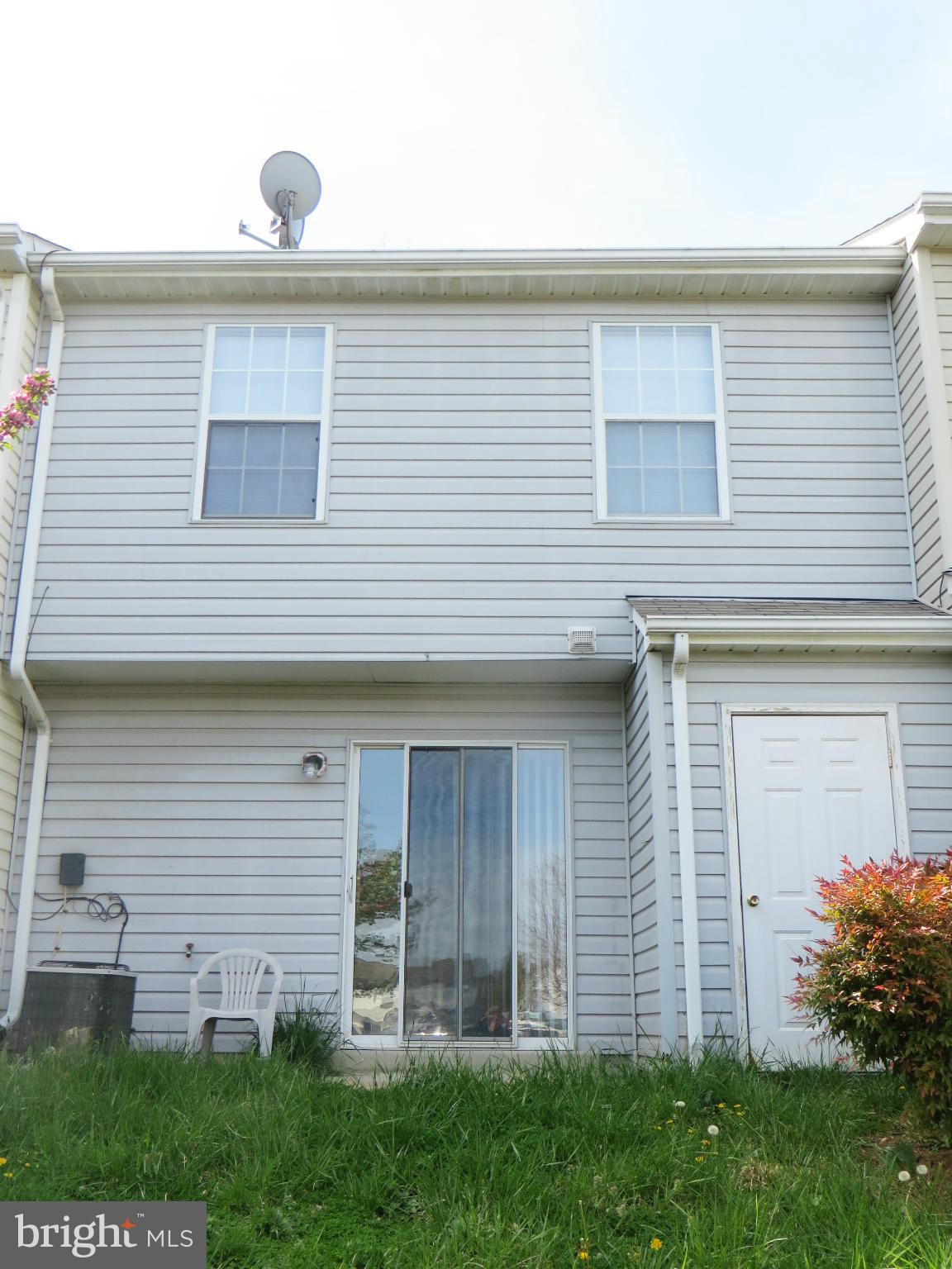 LAUREL GLEN - Residential Lease