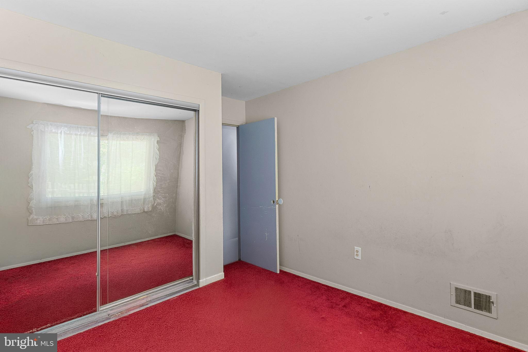 SUGARLAND RUN - Residential