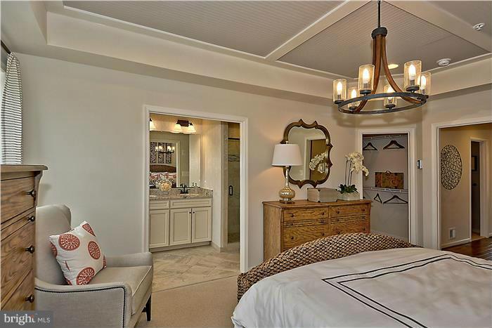 CABIN BRANCH - Residential