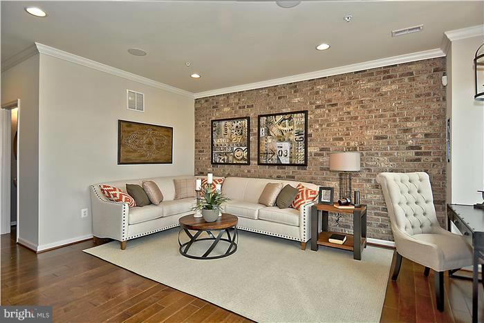 CABIN BRANCH - Residential