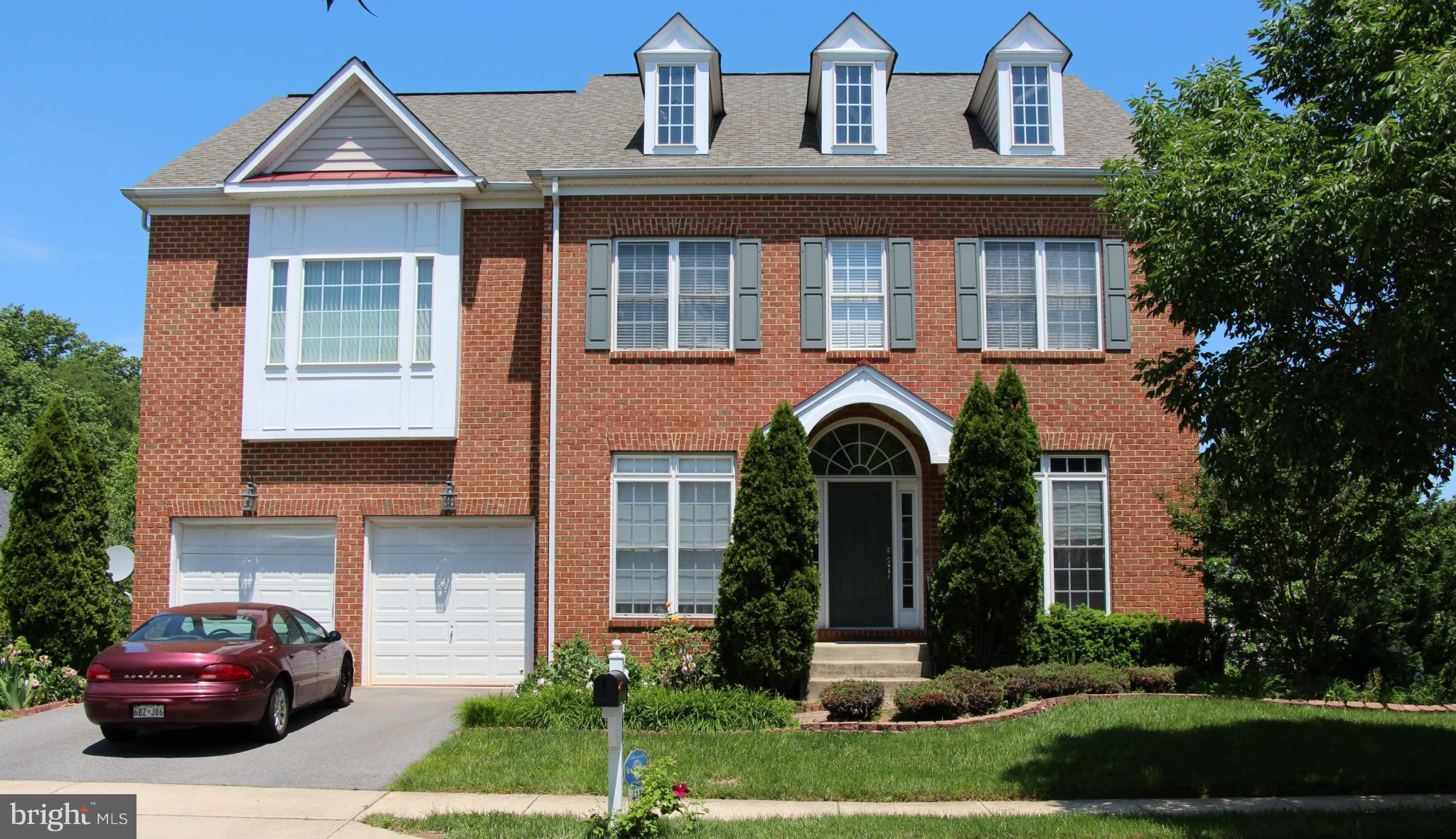 GORGEOUS DESCRIBES THIS 5 BEDROOM, 4 1/2 BATH COLONIAL IN SOUGHT AFTER ROSE HILL. FEATURES INCLUDE HARDWOODS FLOORS, PORCELAIN TILE FLOOR, TRANSOM WINDOWS, BAY WINDOWS, TILE BATHS, NICHE IN FOYER, GRANITE COUNTERS, MASTER BATH WITH CALIFORNIA GLASS BLOCK SHOWER. JACK AND JILL BATH. CONVENIENT COMMUTE TO WASHINGTON, DC. MAKE THIS A MUST SEE AND YOURS TODAY!