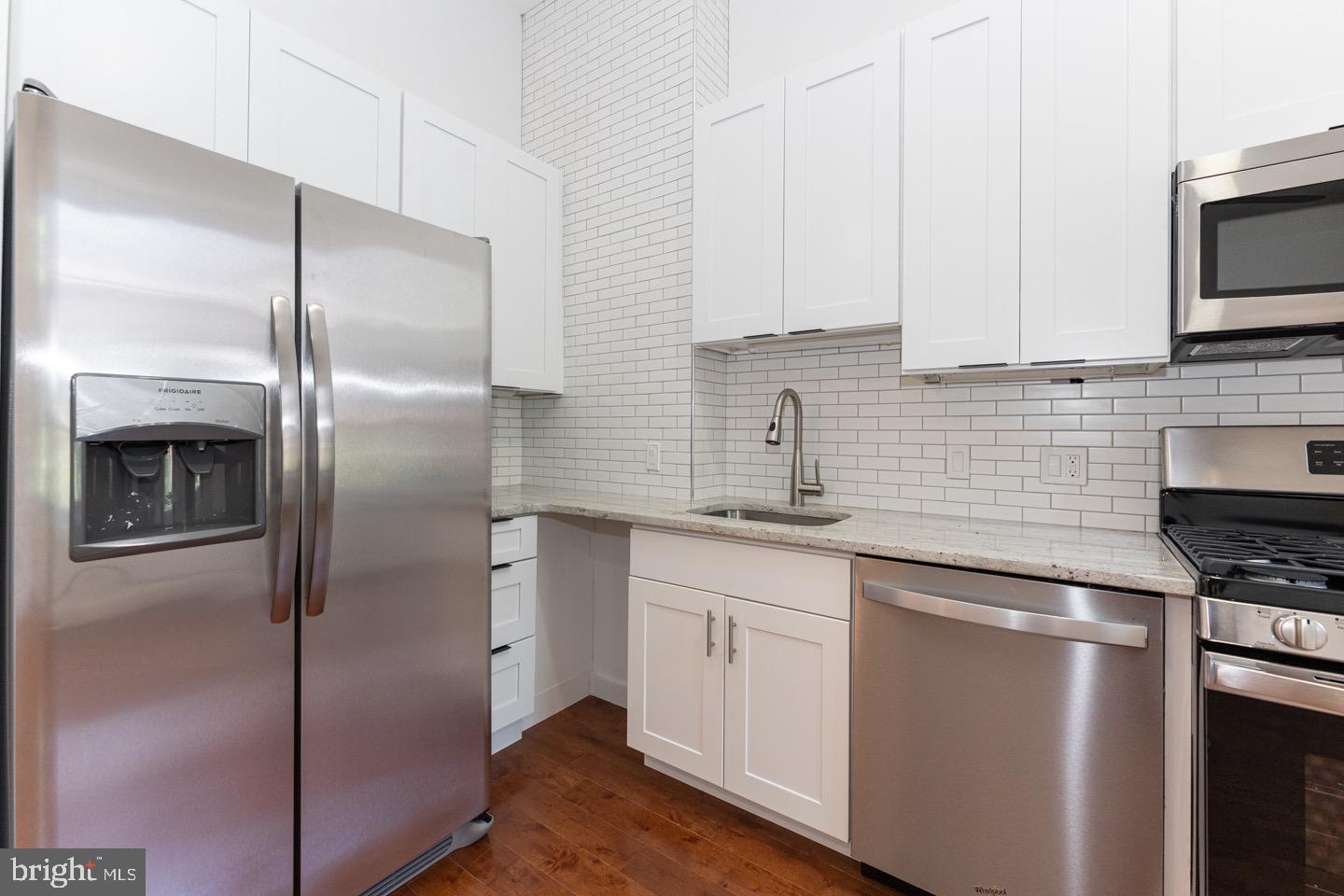 FITLER SQUARE - Residential Lease