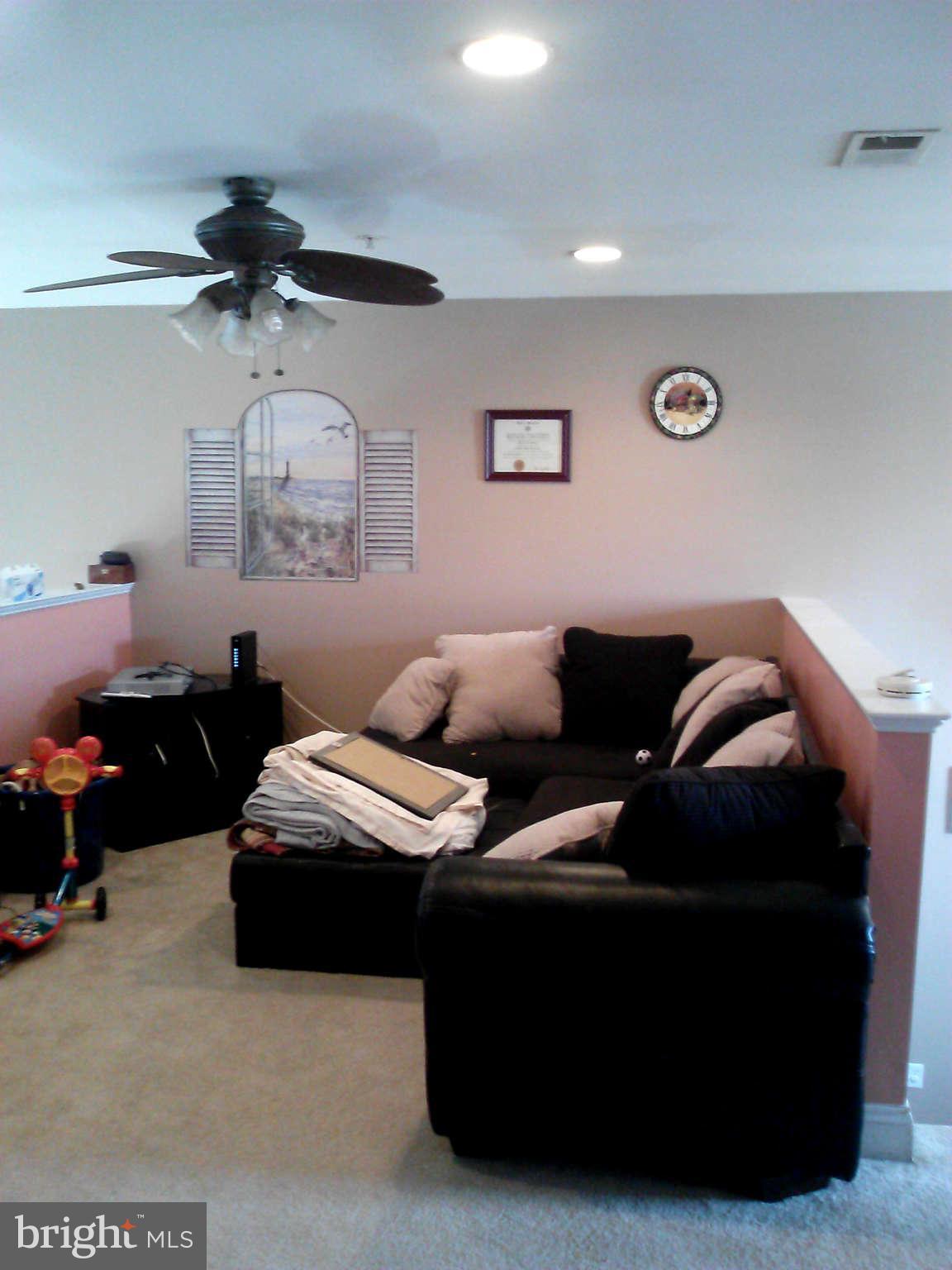 PINEY ORCHARD - Residential