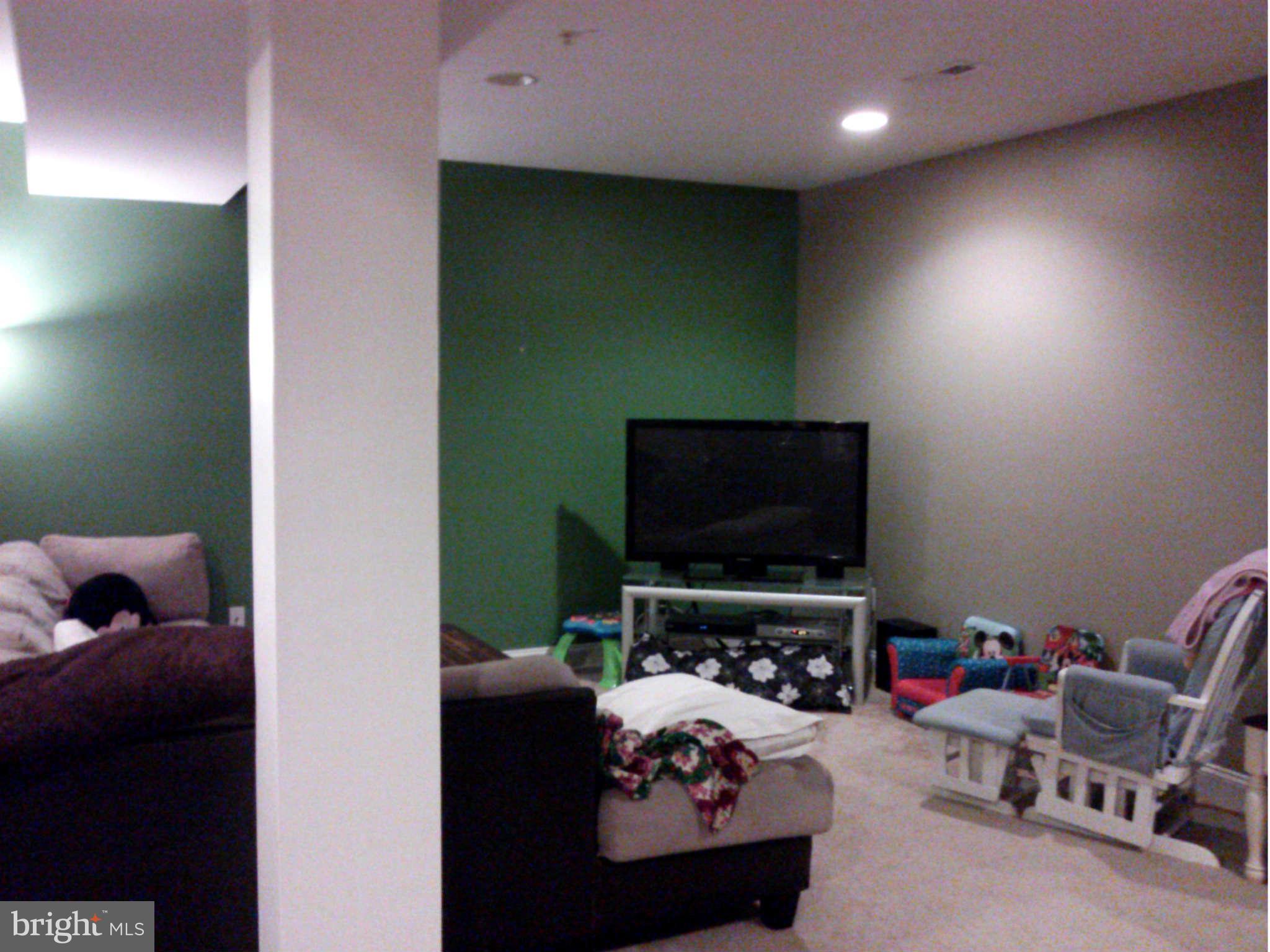 PINEY ORCHARD - Residential