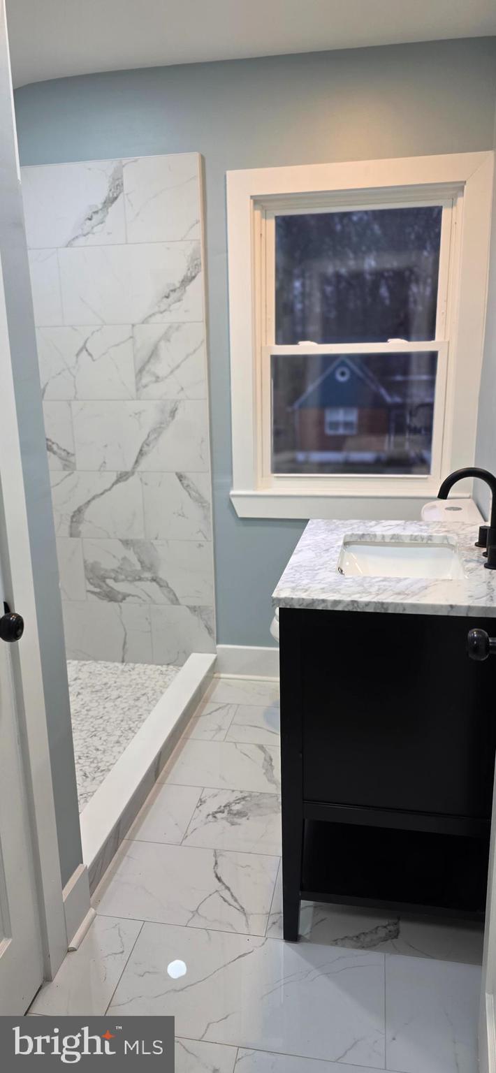 DUNMORE ESTATES - Residential