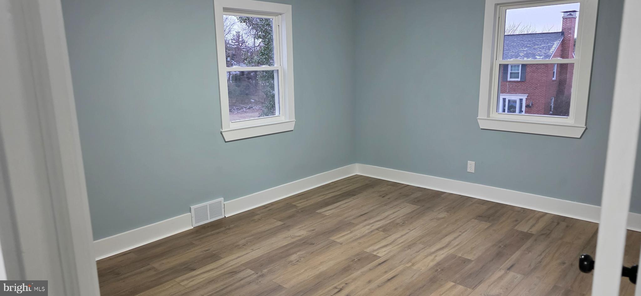 DUNMORE ESTATES - Residential