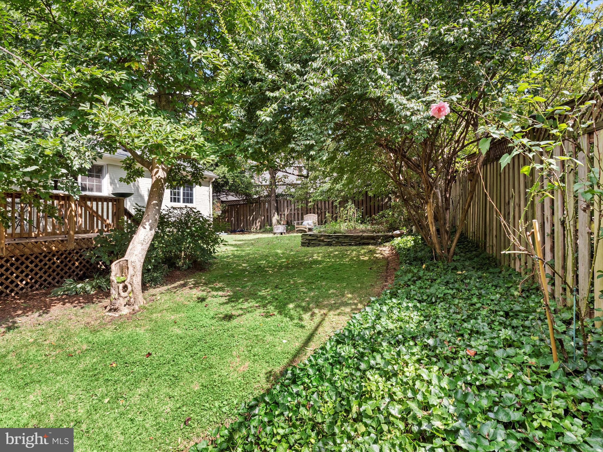 SHIRLEY WOODS - Residential