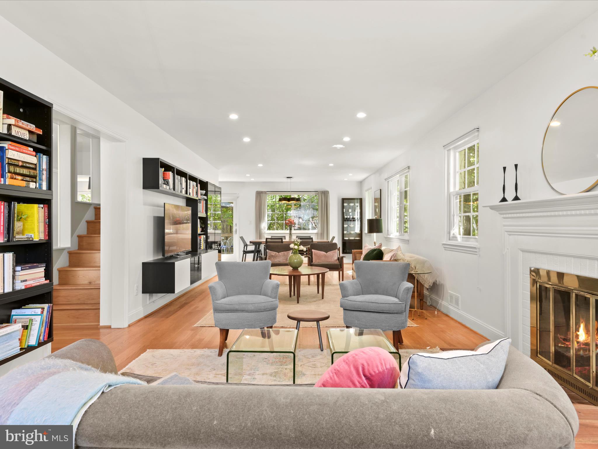 SHIRLEY WOODS - Residential