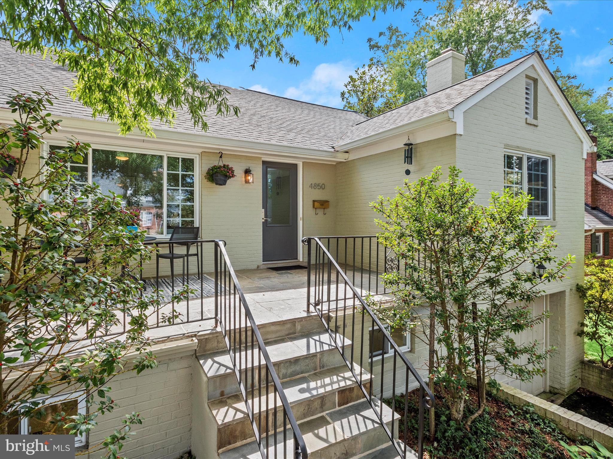 SHIRLEY WOODS - Residential