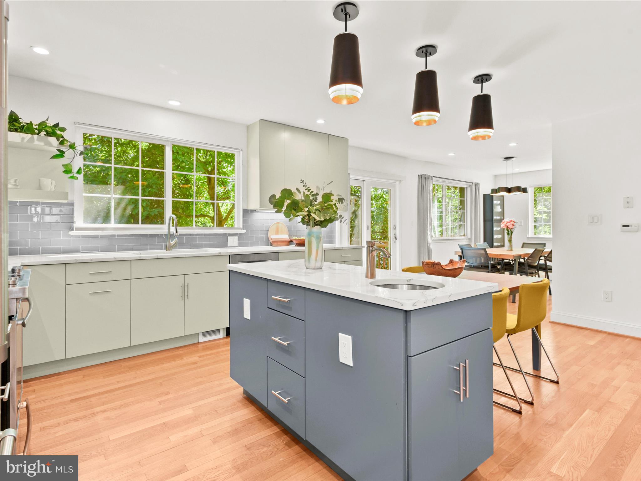 SHIRLEY WOODS - Residential