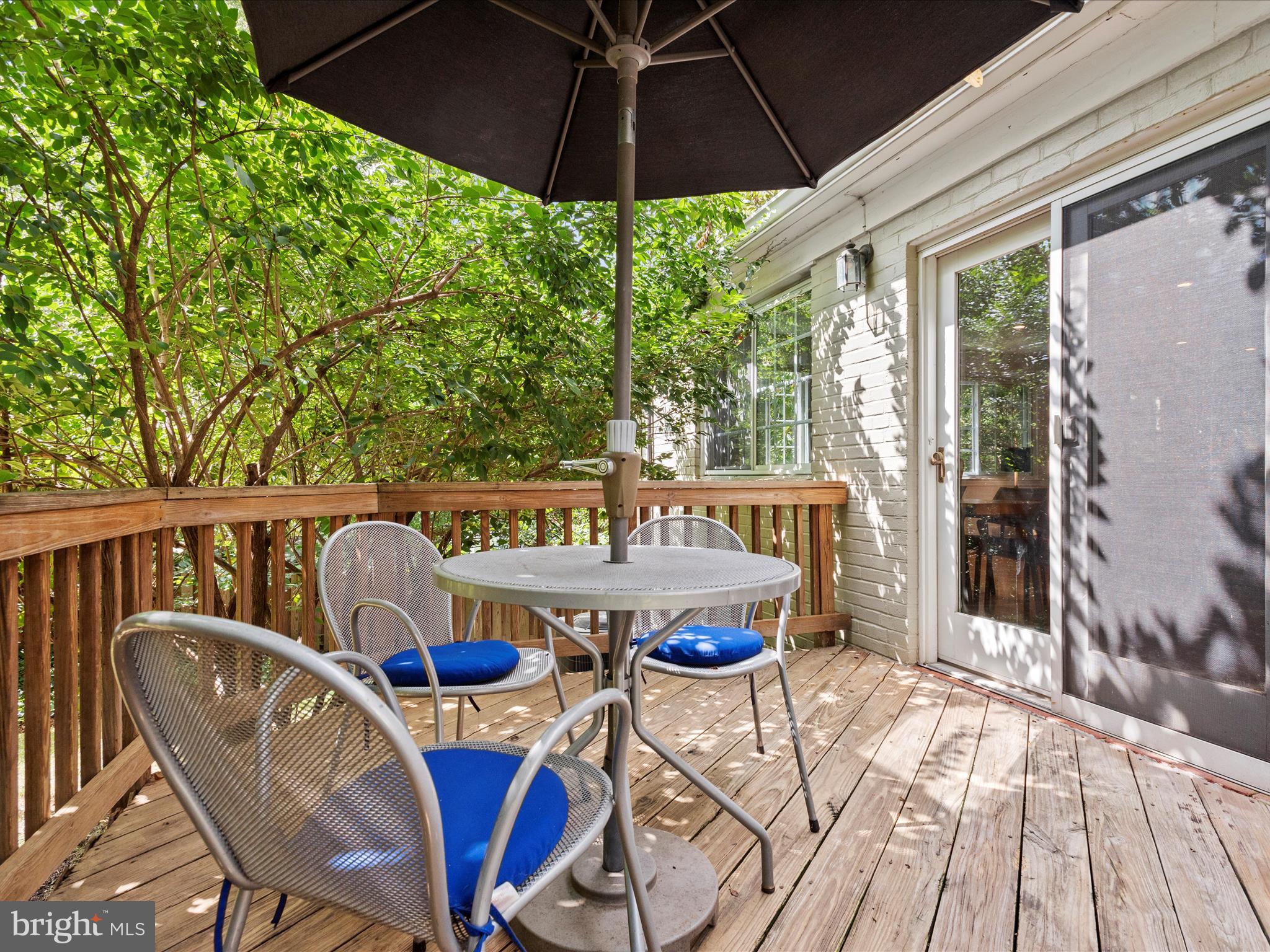 SHIRLEY WOODS - Residential