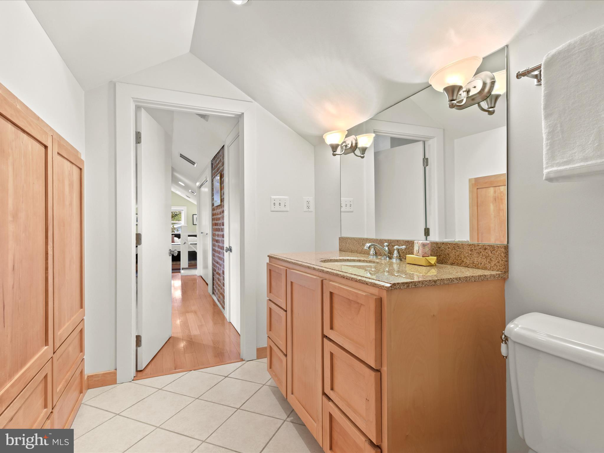 SHIRLEY WOODS - Residential