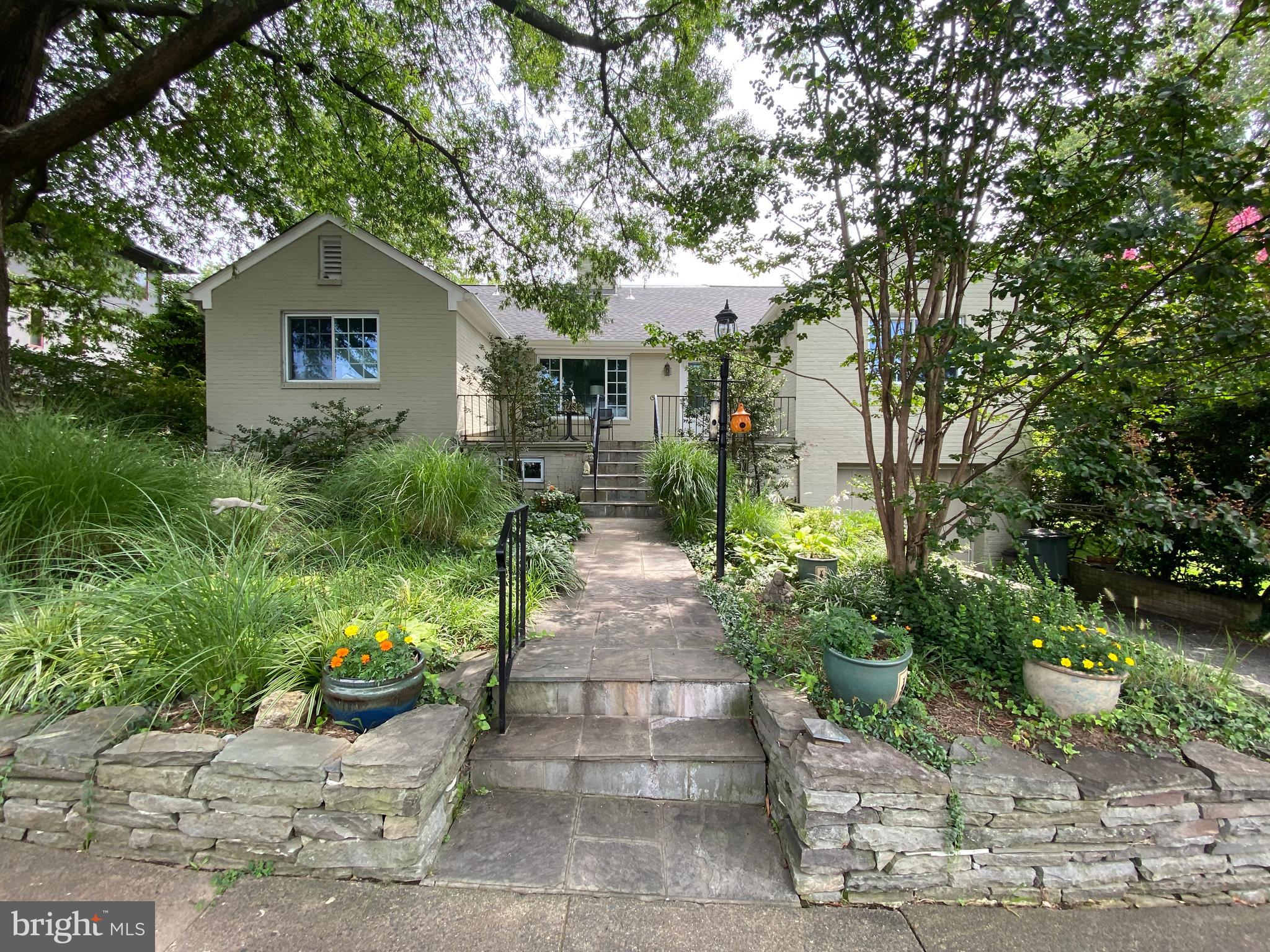 SHIRLEY WOODS - Residential