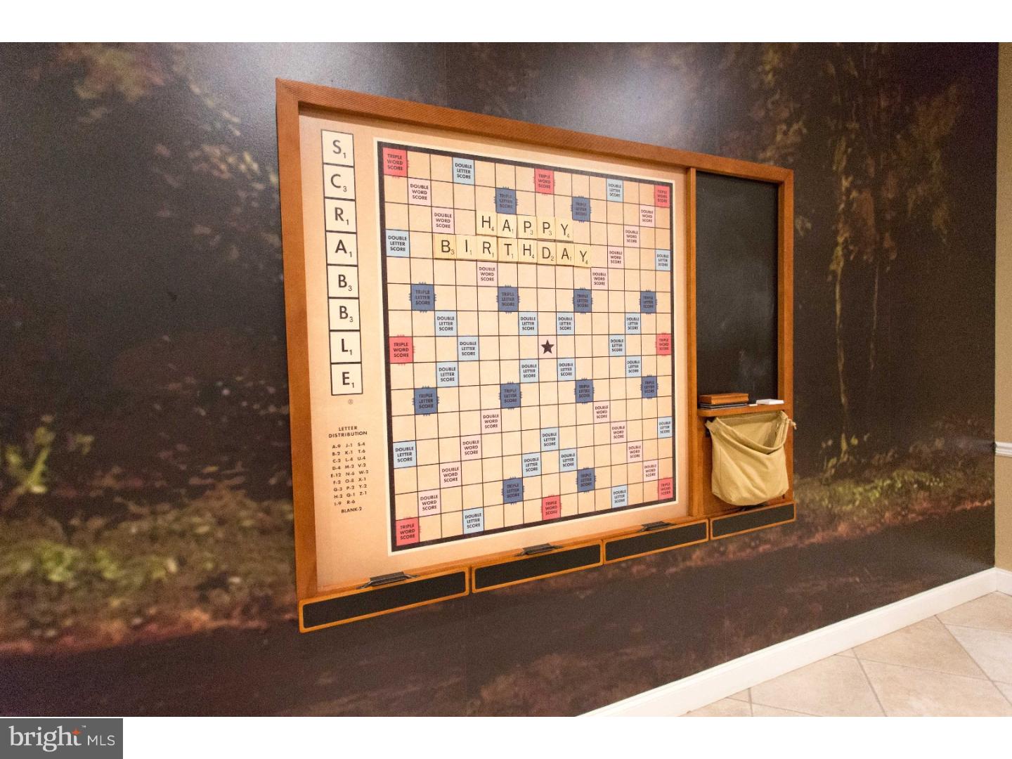 CHINATOWN - Residential Lease