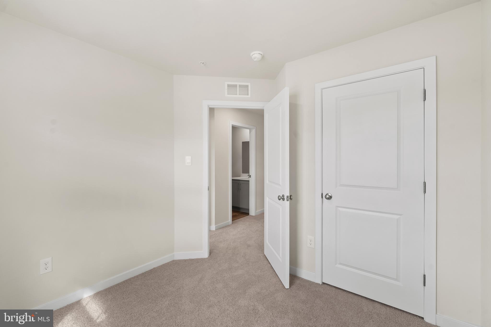 PINEGROVE - Residential