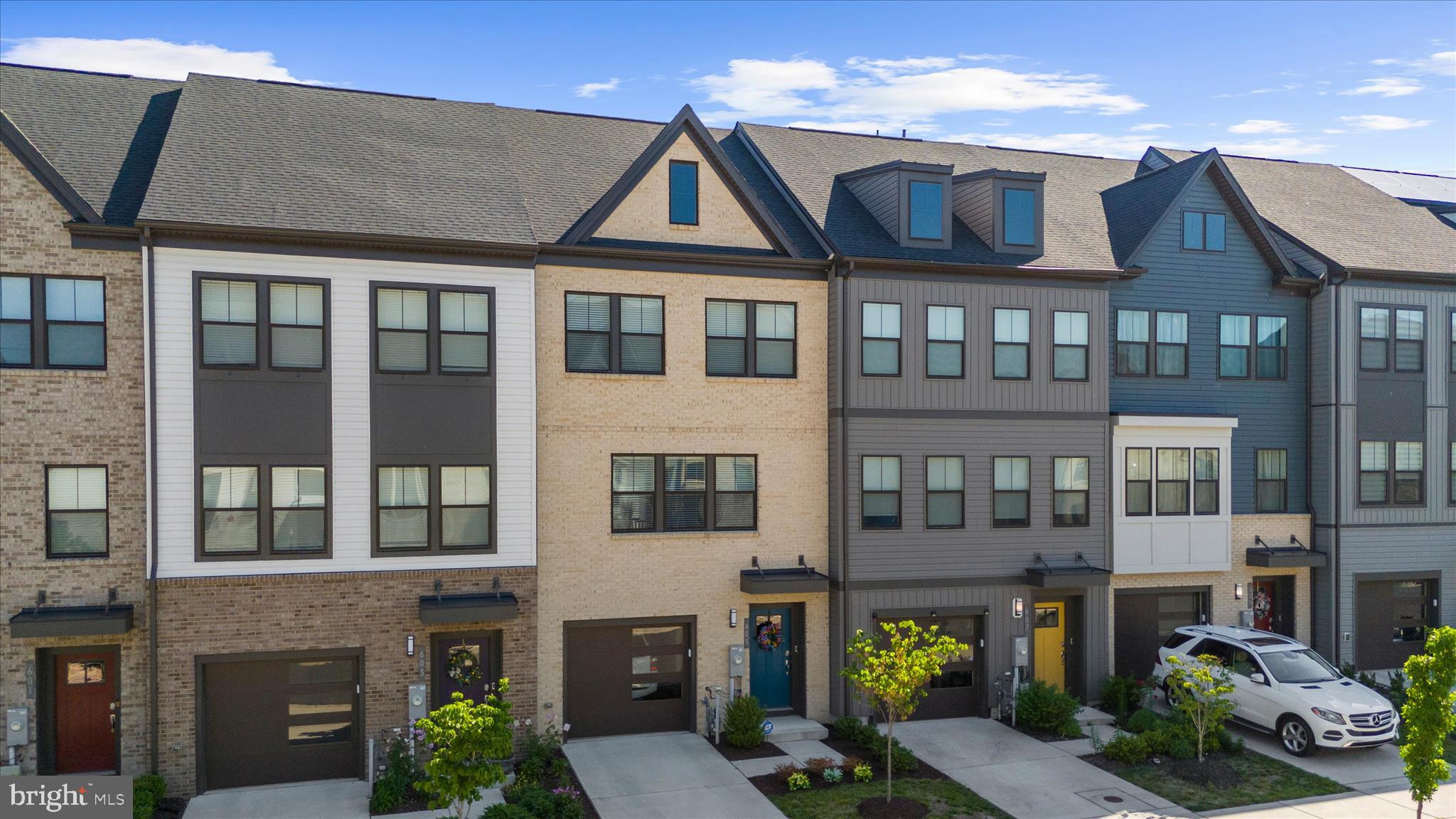 TANYARD SHORES - Residential