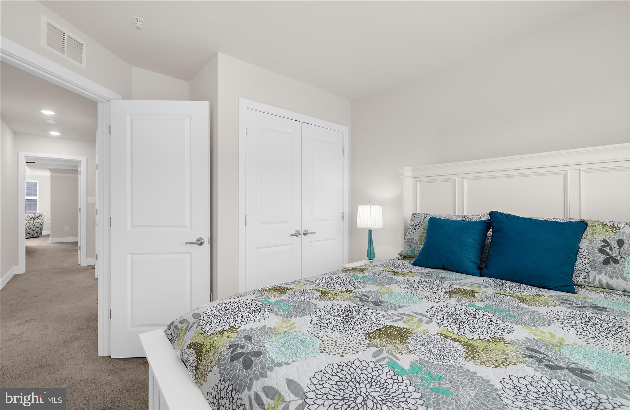 TANYARD SHORES - Residential